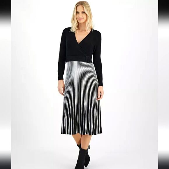 Robbie Bee Women's Two-Tone Belted Sweater Dress Sz Large - Picture 1 of 13